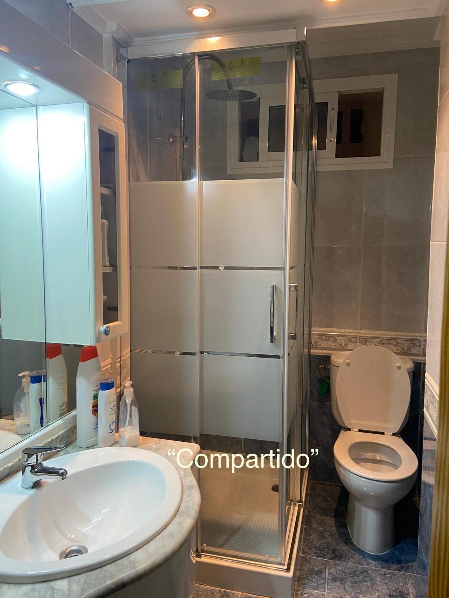 Habitacion Con Cama Matrimonial En مالقة المظهر الخارجي الصورة